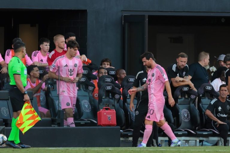 Inter Miami vs. Necaxa: Messi leaves Leagues Cup match with injury