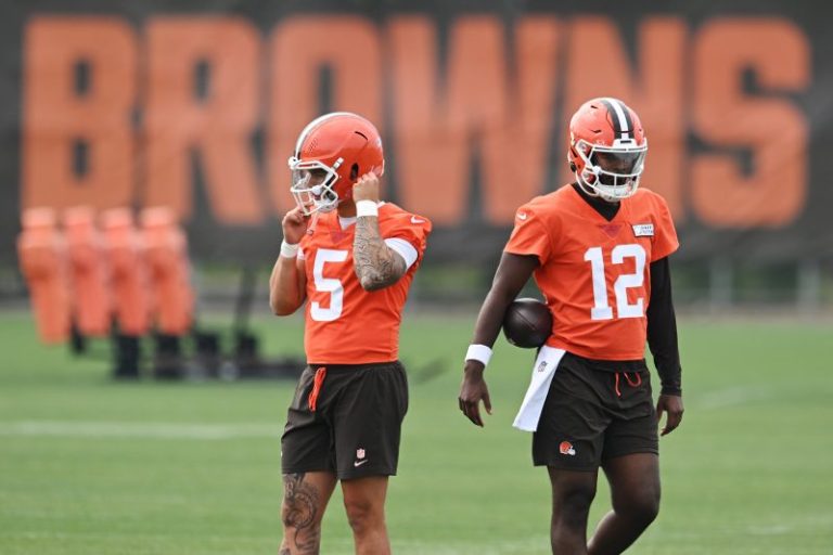 Dillon Gabriel beats Shedeur Sanders in Browns backup QB race