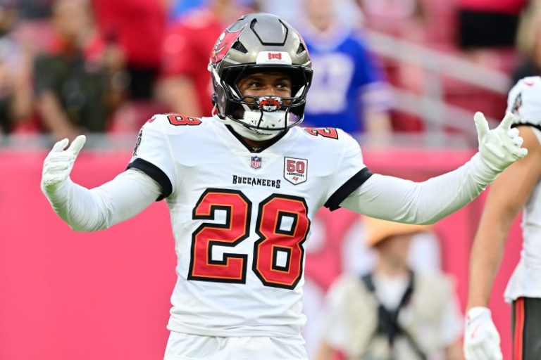 Shilo Sanders passed over for NFL practice squad in latest setback