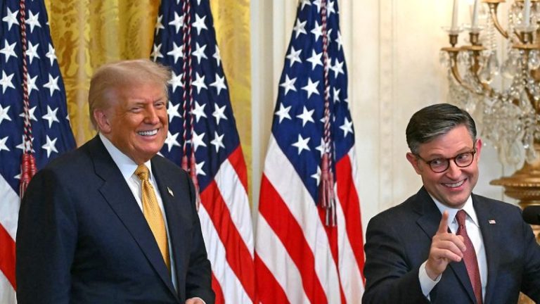 Mike Johnson hits iconic Nashville bar, blasts Dems for ‘lying’ about Trump’s agenda