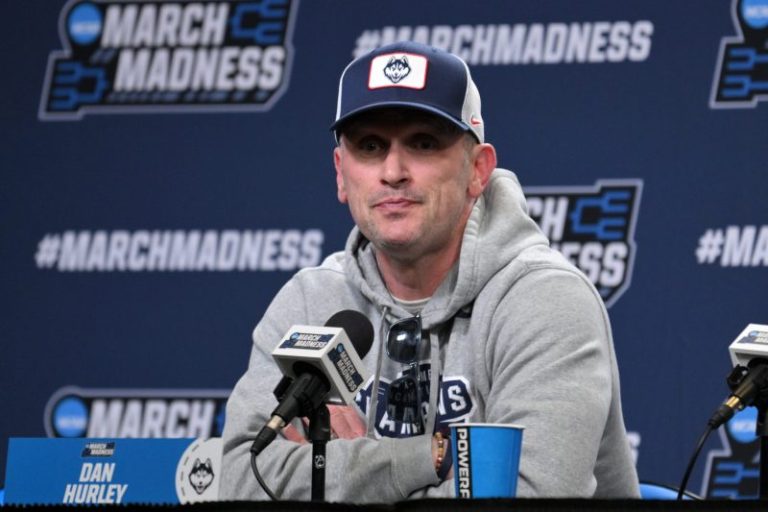 Why Dan Hurley will stay in college basketball until retirement