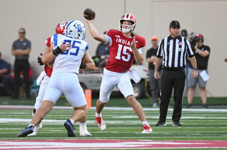 Fernando Mendoza takes lead in college football quarterback rankings