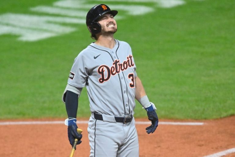 Will epic collapses be completed? MLB set for dramatic weekend