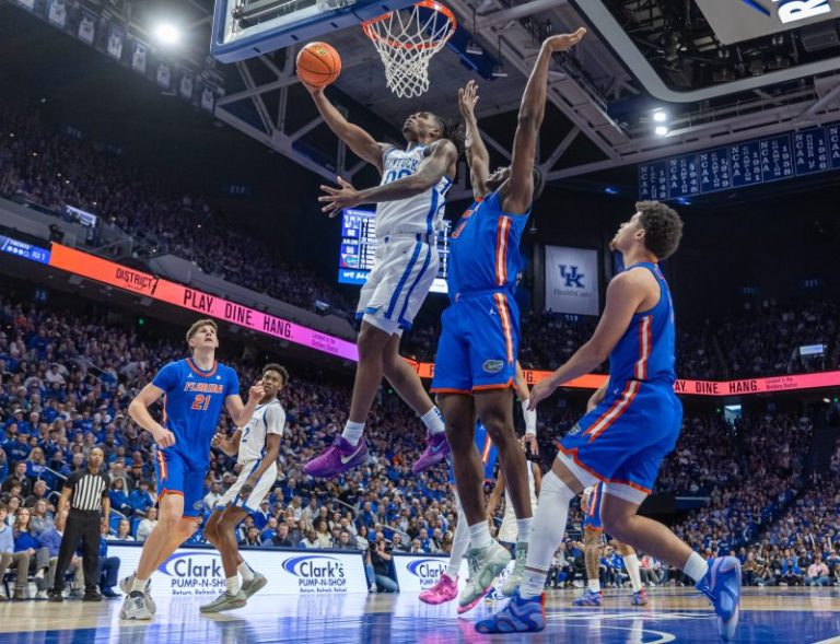 SEC basketball predictions, preseason awards, all-conference team