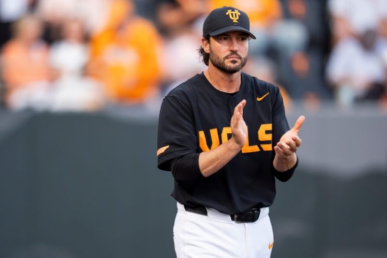 Giants make unprecedented gamble on new manager. Will it backfire?