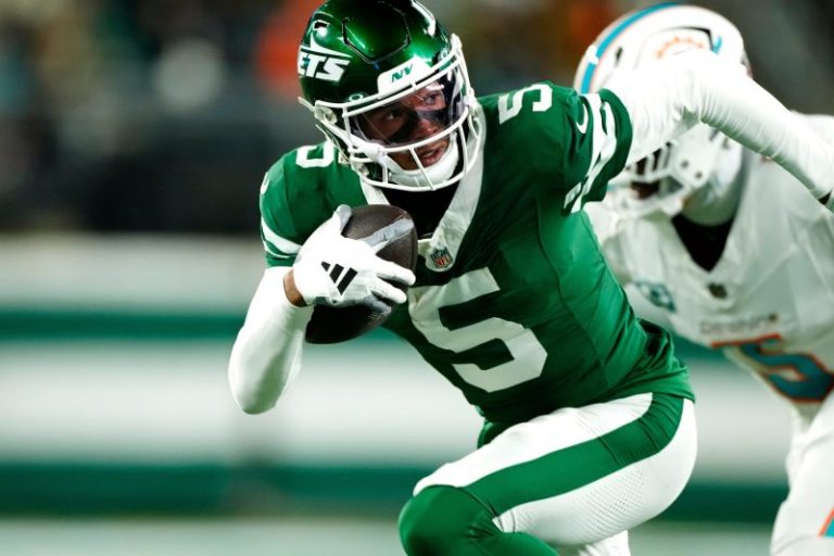 Is Garrett Wilson playing vs. Bengals on Sunday?