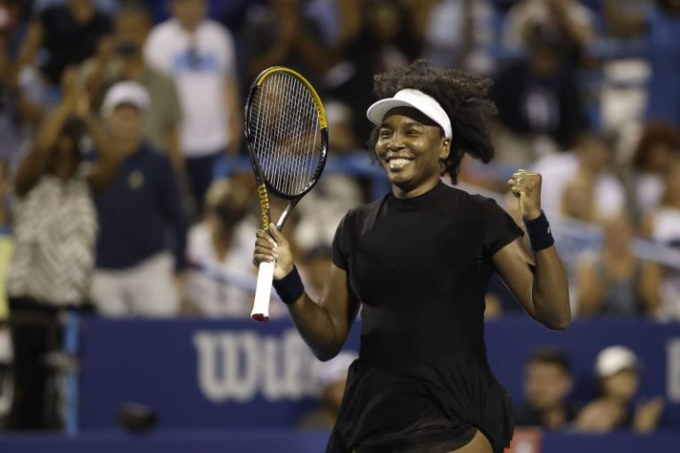 Tennis great Venus Williams plans to play in 2026