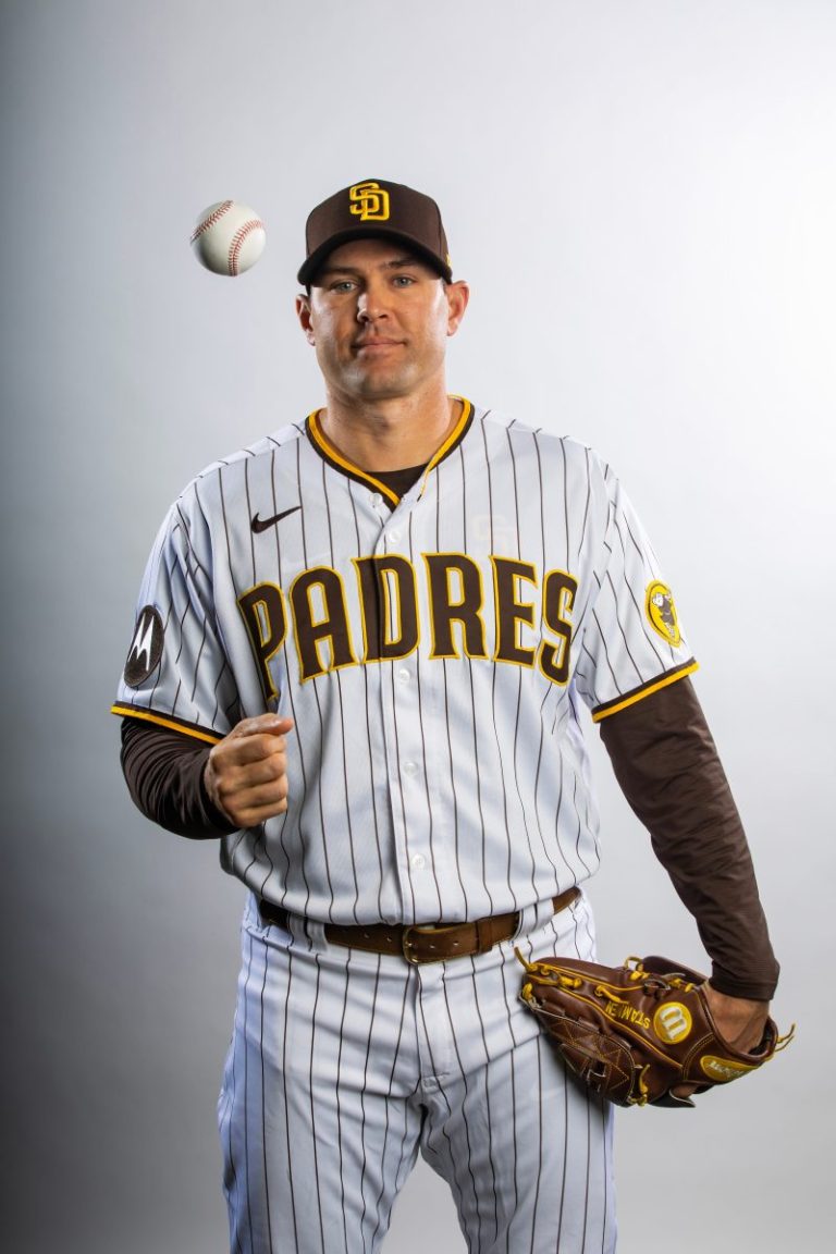 San Diego Padres make shocking hire for new manager