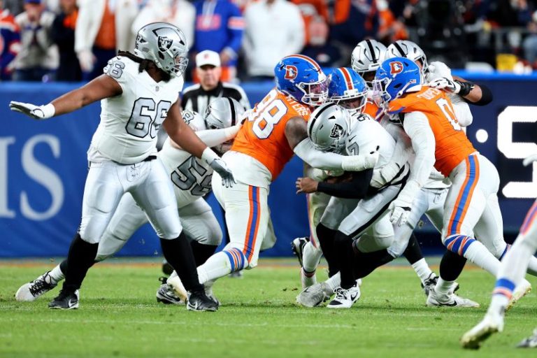 TNF winners and losers: Broncos beat Raiders in brutal slog