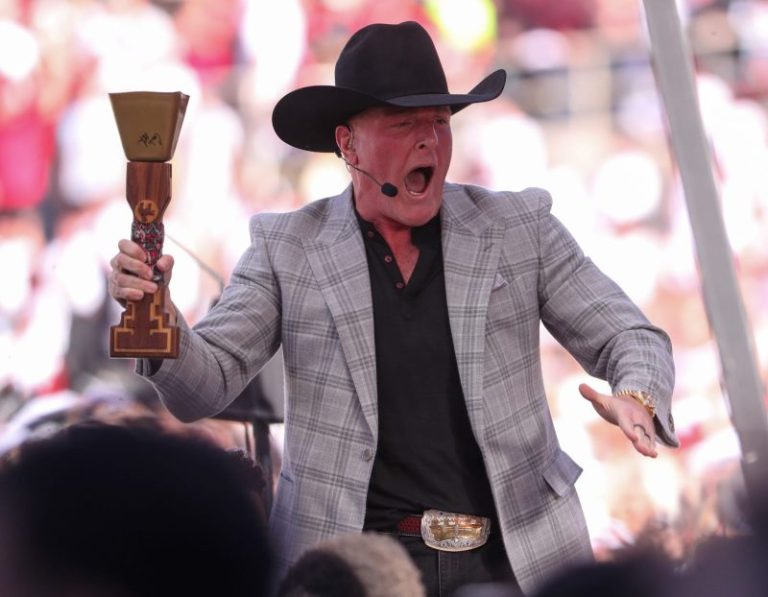 Pat McAfee’s ‘sports bro’ shtick gives him cover. It shouldn’t.