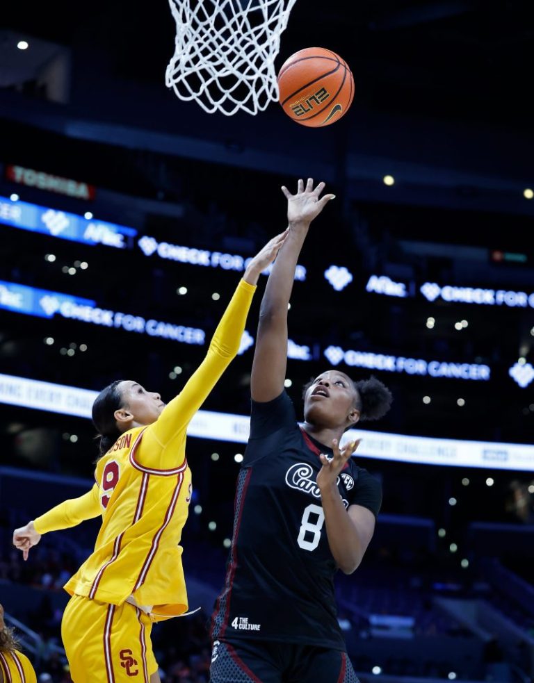 South Carolina holds off USC in top-10 women’s basketball showdown