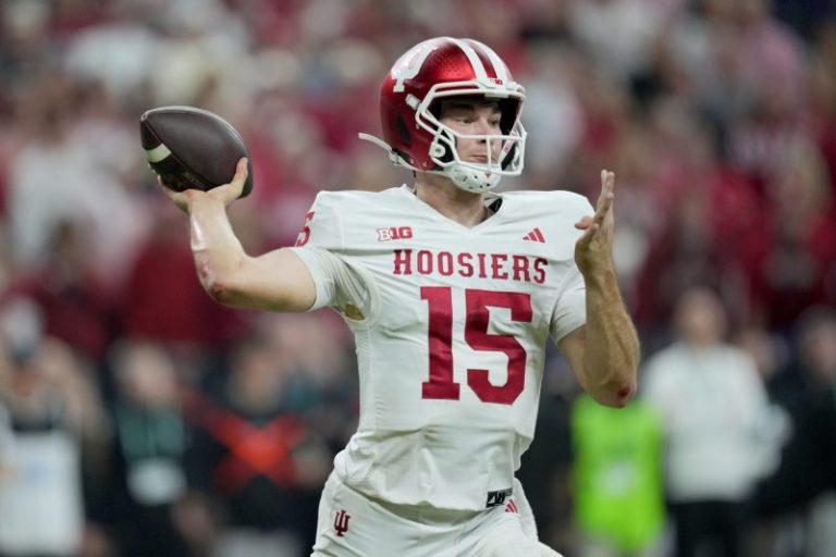 2026 NFL mock draft roundup: Who is going No. 1?