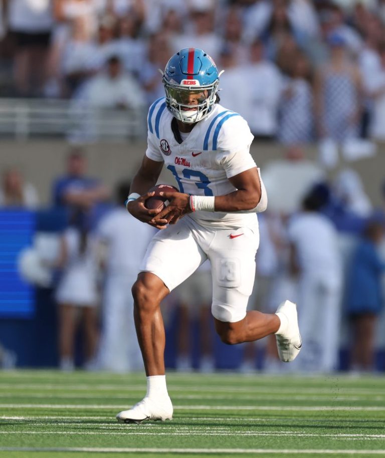 Ole Miss QB Austin Simmons transferring to Missouri