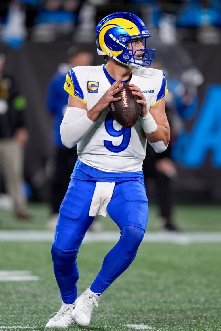Matthew Stafford injury update: Rams QB addresses ‘bent back’ finger